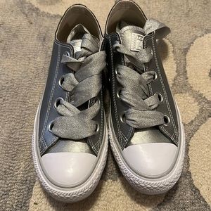 NWOT silver converse